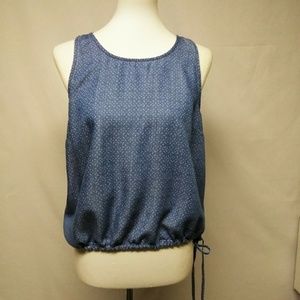 Unvsl Thrds Sale😁 NWOT, L, "denim" blue top.